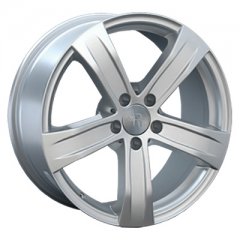 Mercedes-Benz MR84 - Silver
